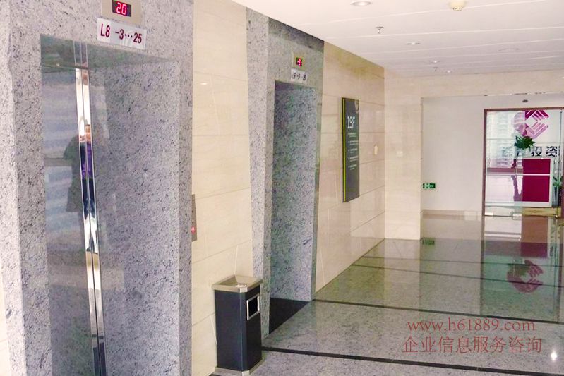鳳凰大廈精裝辦公空間，秒殺價出租，享市民中心東黃金區位
